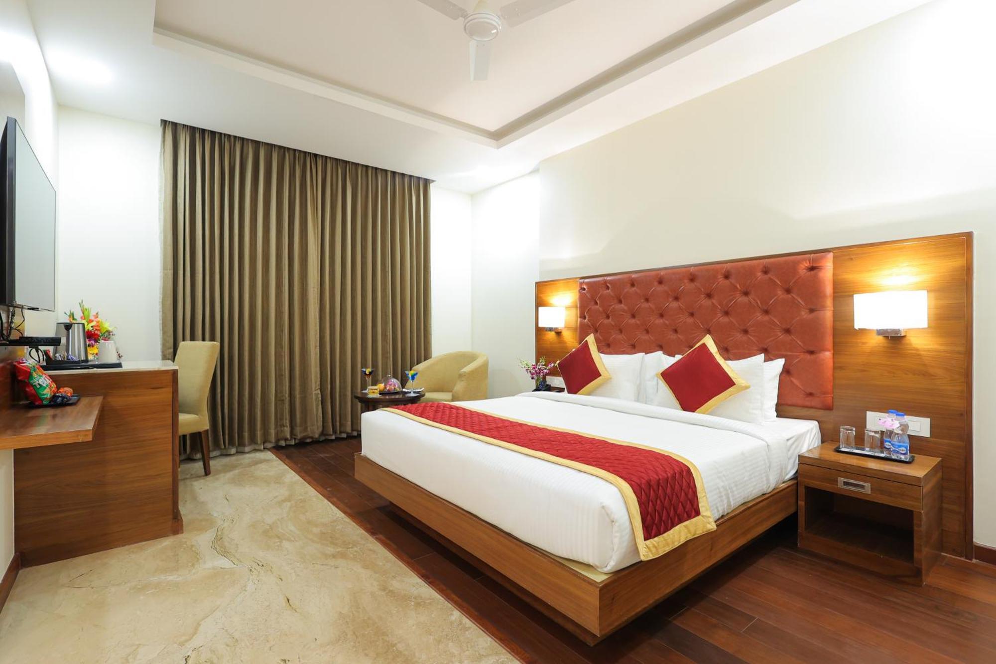 Icon Grand Hotel By Bhagini Bangalore Buitenkant foto