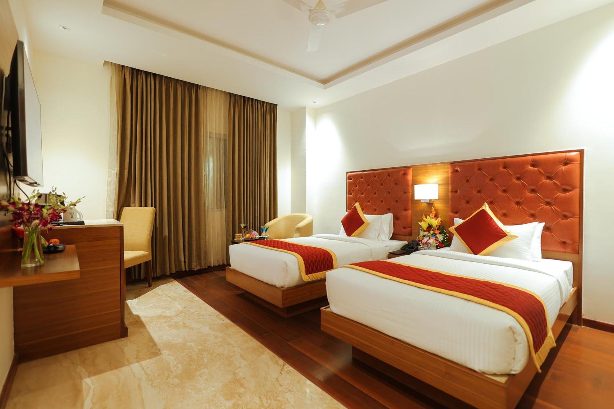 Icon Grand Hotel By Bhagini Bangalore Buitenkant foto
