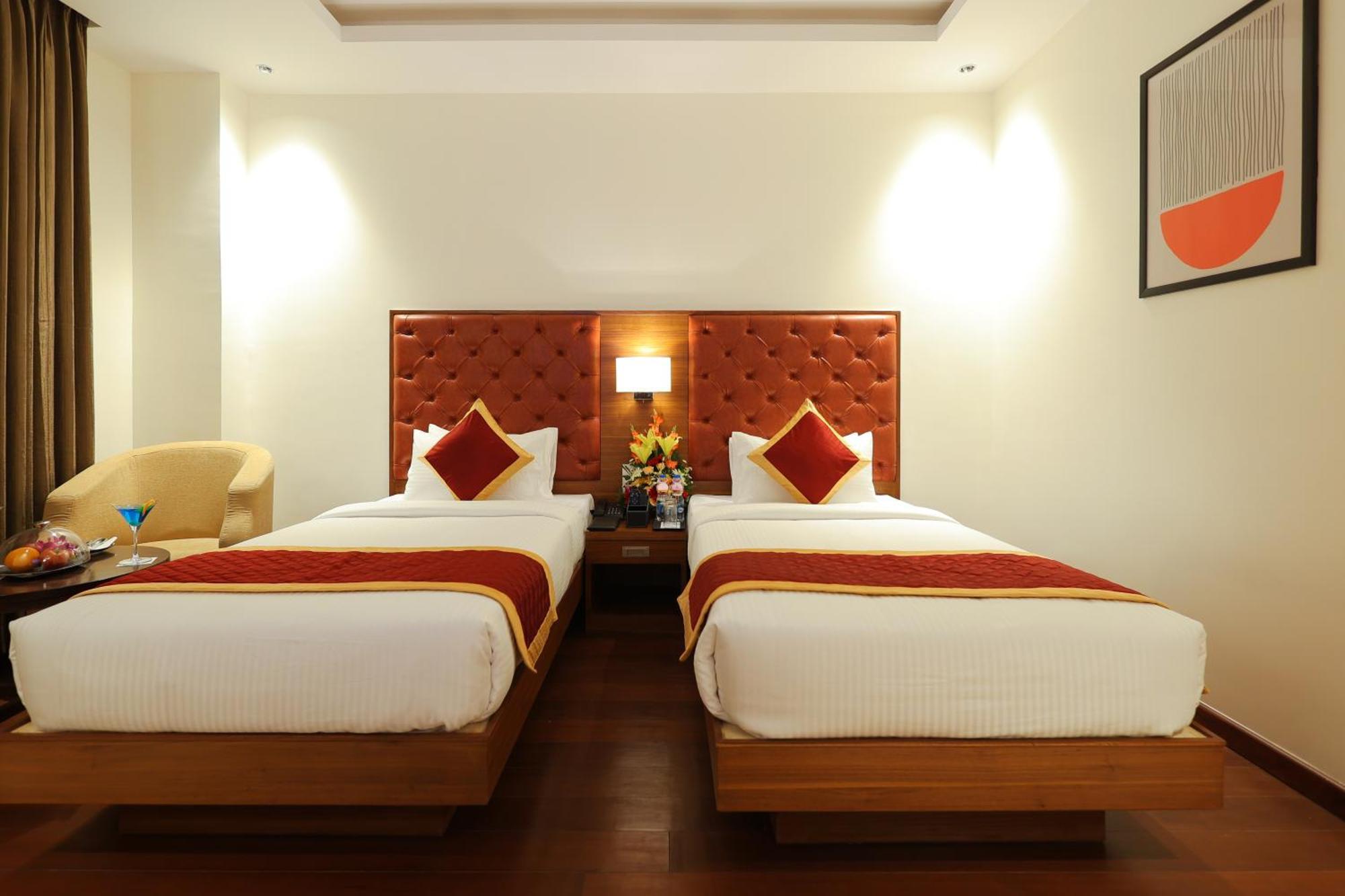 Icon Grand Hotel By Bhagini Bangalore Buitenkant foto