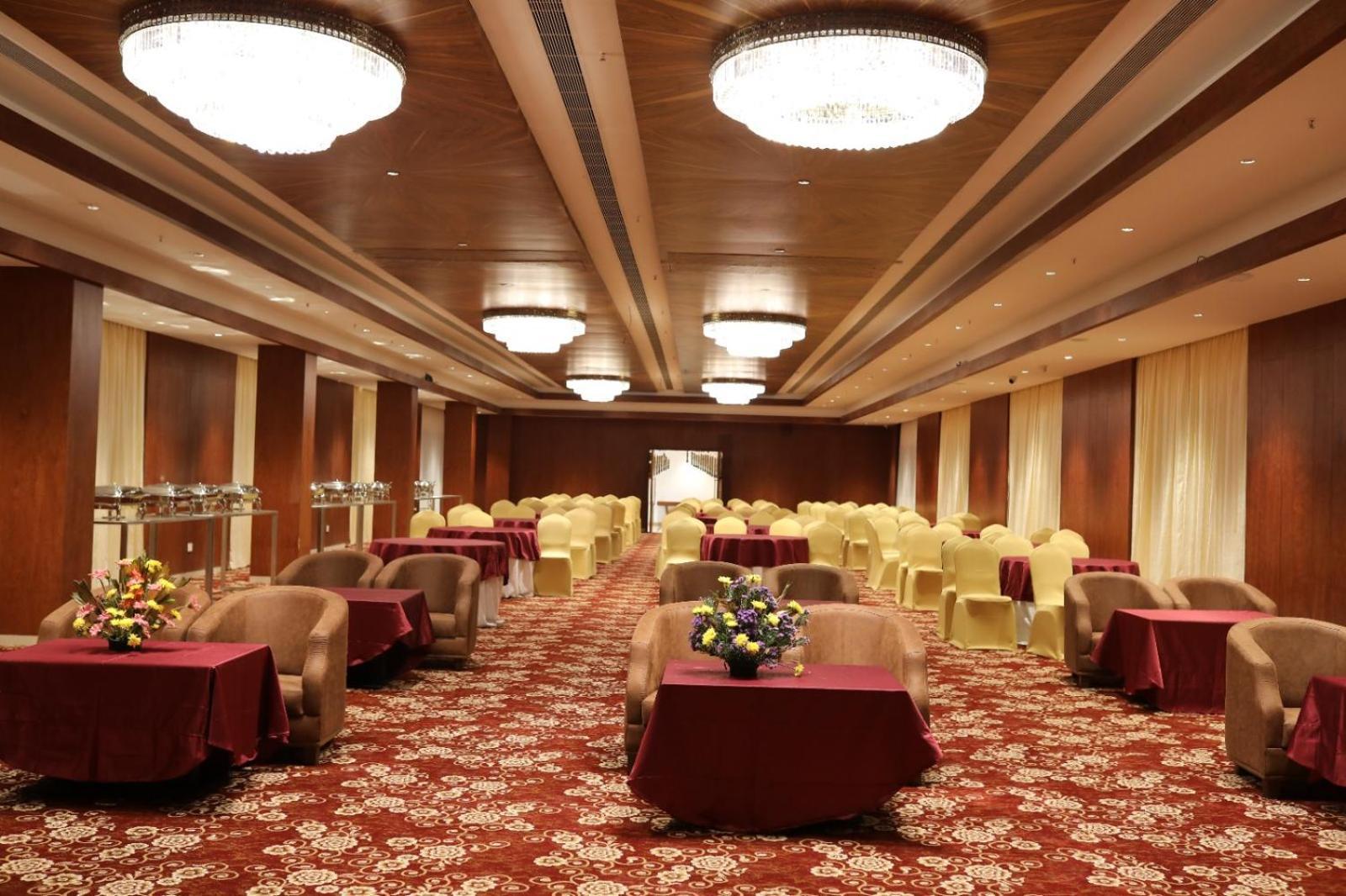 Icon Grand Hotel By Bhagini Bangalore Buitenkant foto